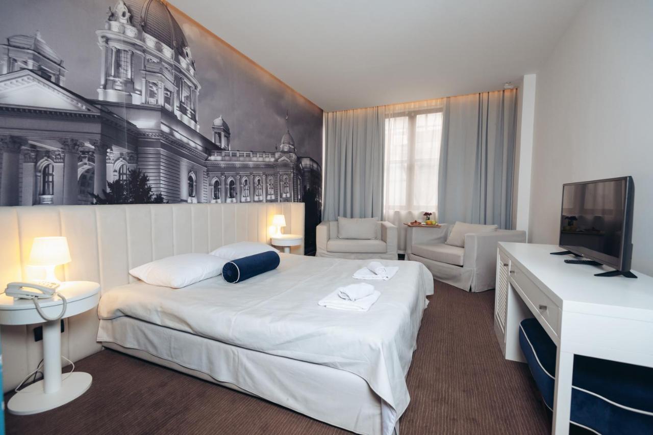 Hotel Passport Belgrado Exterior foto